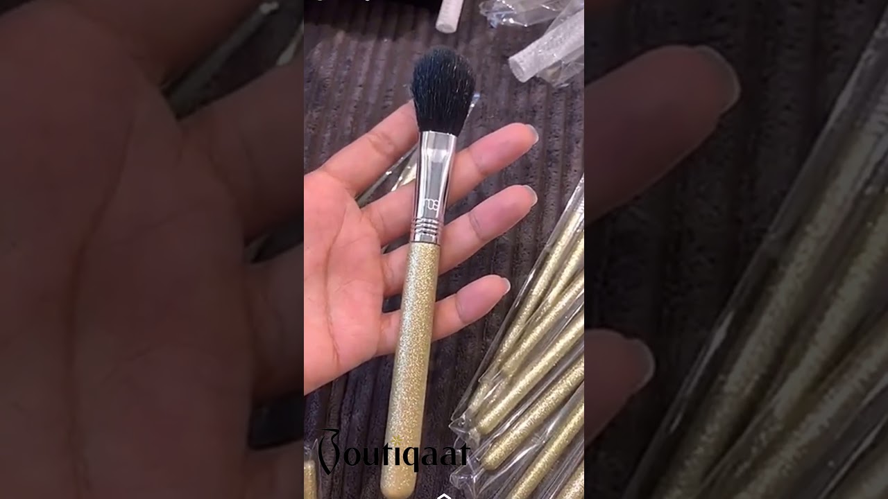 Sondos Coverage on Her Brush Set | Boutiqaat- تغطية سندس على مجموعة فرش سندس
