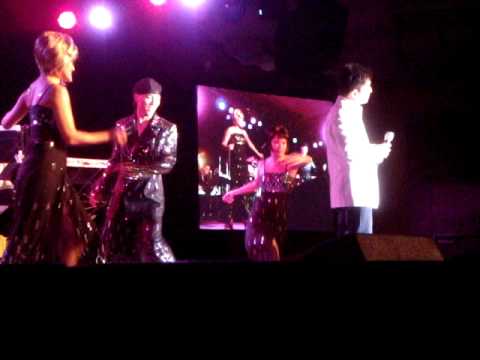 呂方演唱會 (同是寂寞人) Lui Fong's concert in Cabazon 02.07.09 P6