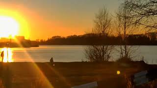 Солнечное Затмение 25.10.22 в 17:24 Кемерово на озере Красном