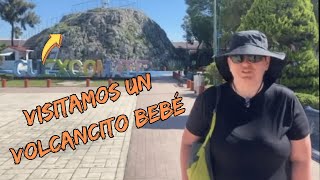 Visitando el volcán más pequeño del mundo-