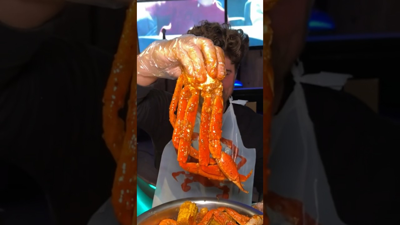 Going ALL OUT with SEAFOOD BOIL at Gao’s Crab & Kabob in Flushing, Queens NYC! 🦀🔥 #DEVOURPOWER