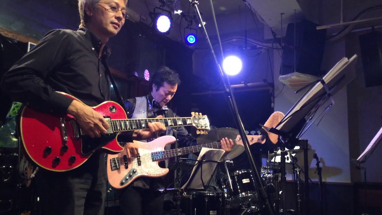 2014年Cantaloupe Island solo - YouTube