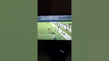 Madden 21 - The Glitchiest Route in Madden 21| #YoutubeShorts #Shorts #Madden21Shorts