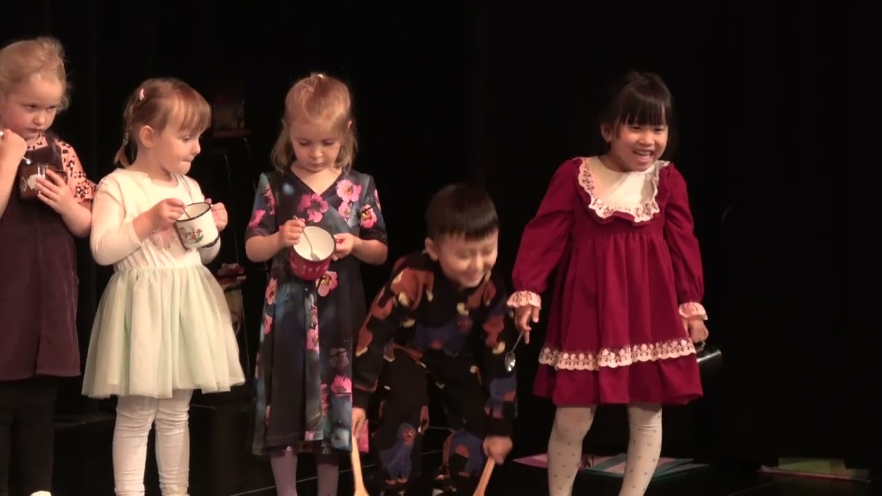 Besídka ke dni matek ve Fénixu 18. 5. 2023