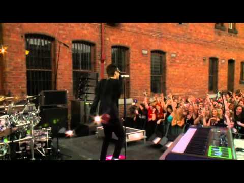 Closer To The Edge - 30 Seconds To Mars At Take 40 Live In The City