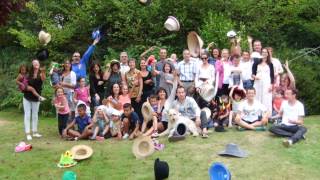 Cousinade 2014 Lancer De Chapeaux