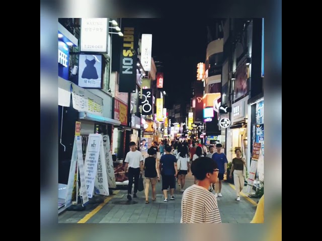 Night walk at Chungja-Ro Gwangju, South Korea! class=