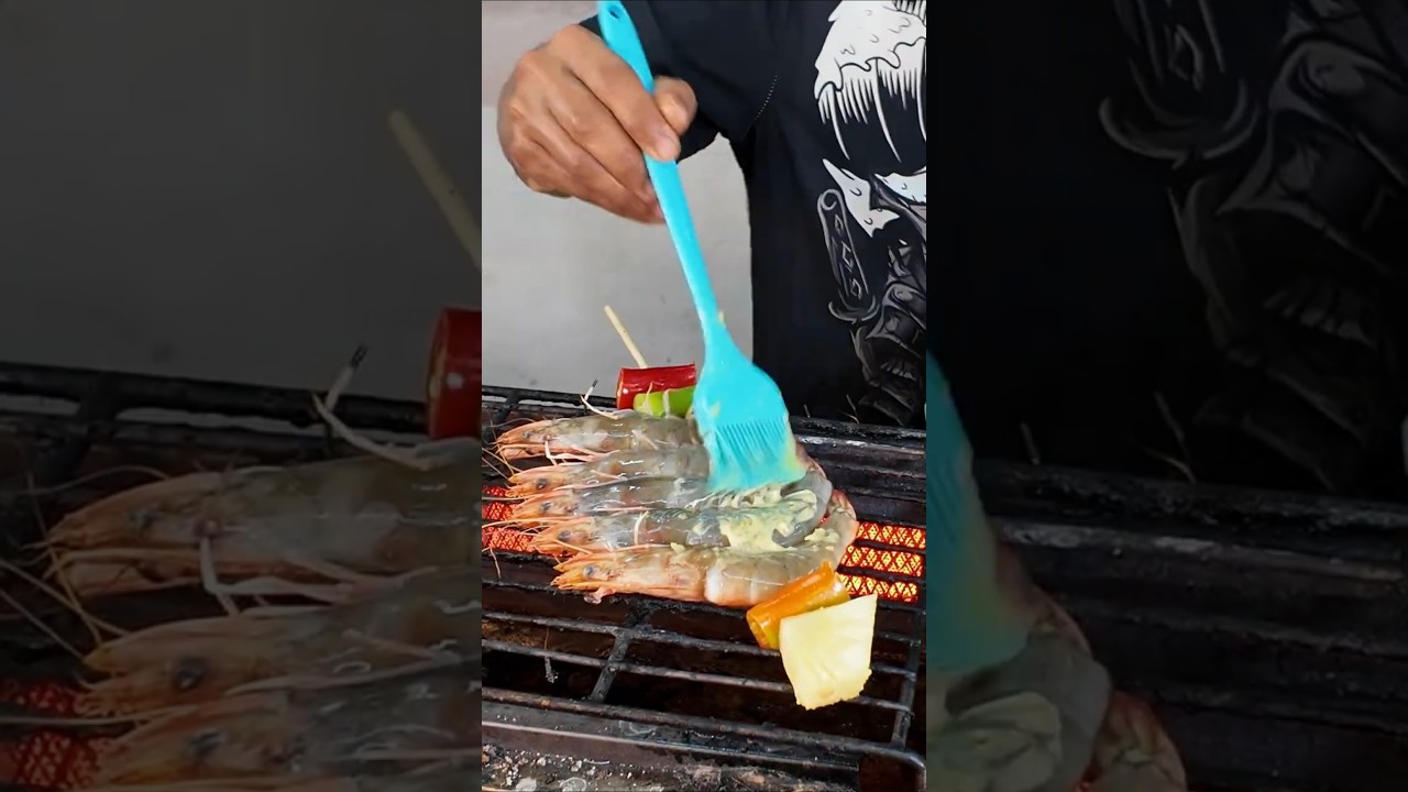 The Way He Cooks These Prawns… WOW 😳🔥 