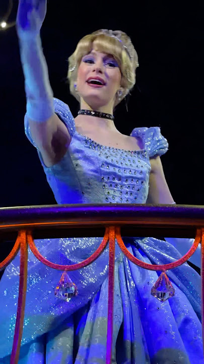 👑 A dream in blue under the stars ✨ #Cinderella #PaintTheNight #DisneyPrincessMagic