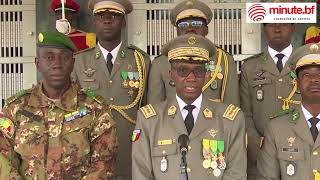 Burkina Le Capitaine Traoré Échange Avec Des Stagiaires De Lecole Detat-Major De Koulikoro Mali