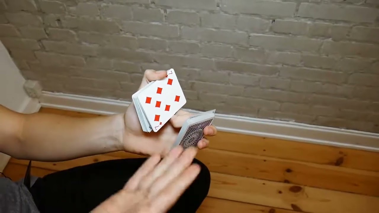 Skirt Cardistry Tutorial By Tobias Levin (Fingerspelling Bundle, Dealersgrip)