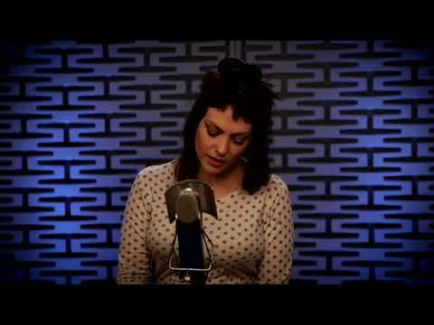 Angel Olsen - Intern - 2017-02-13