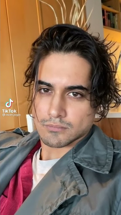 TikTok | Avan Jogia *thirst alert*