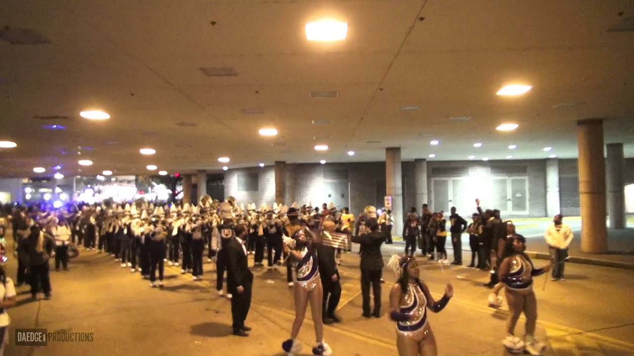 Edna Karr @ Endymion 2014 Macy's Tunnel