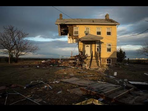 अमेरिकी इतिहास में 10 सबसे विनाशकारी तूफान