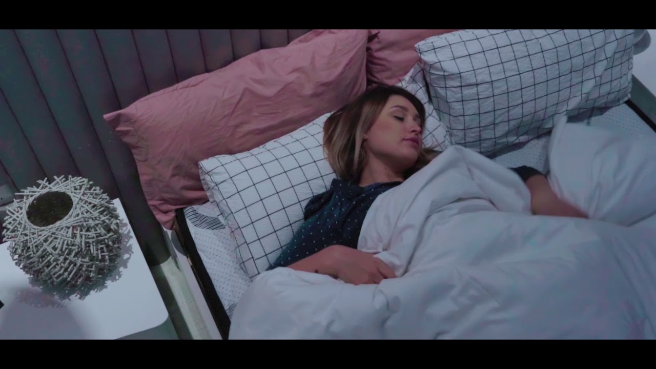 Morpilot 8"inch Memory Foam and Innerspring Hybrid Mattress in a Box