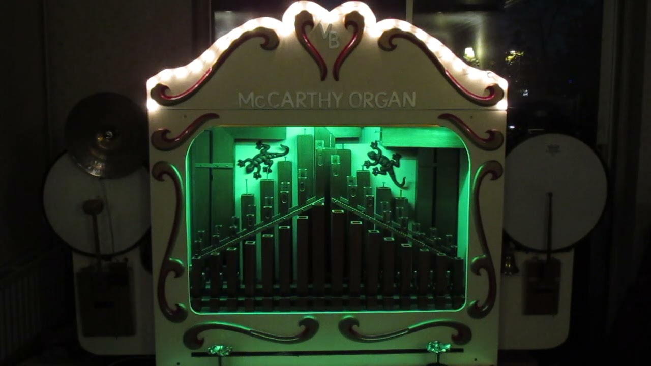 31-keyless McCarthy organ playing 