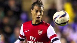 Download Lagu OFFICIAL: West Ham Sign Chamakh + Cole [HD] MP3