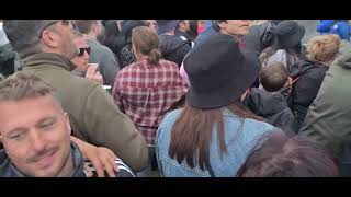 crowd singing I am the resurrection before Liam Gallagher at Knebworth.