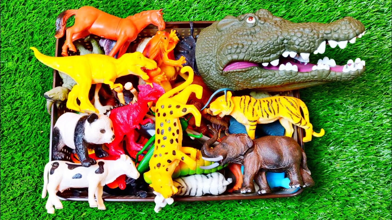 plastic toy animals with name lion, tiger, spider, crocodile, elephant, monkey, dinosaur, dog