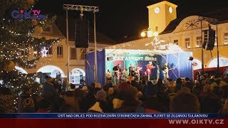 Ústí nad Orlicí: Pod rozsvíceným stromečkem zahrál fleret se Zuzanou Šulákovou