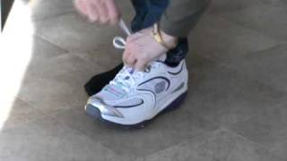 Mentor Impuro tranquilo Skecher Shape Ups Review - YouTube