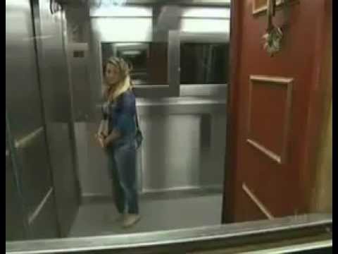 extremely-scary-dead-man-elevator-prank-in-brazil