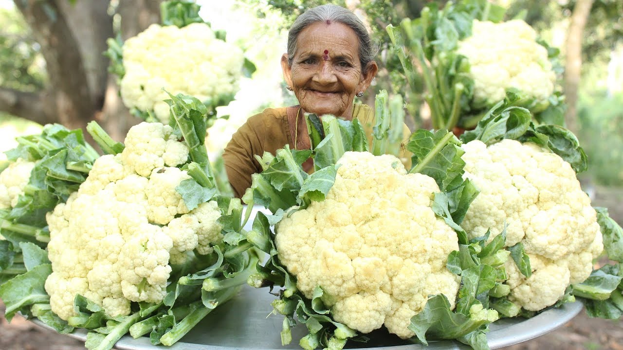 How to make Cauliflower Recipe in Village Style By My Grandma || Myna Street Food