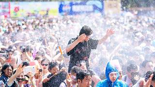 Time to get soaked: Water-Splashing Festival lights up border city in SW China