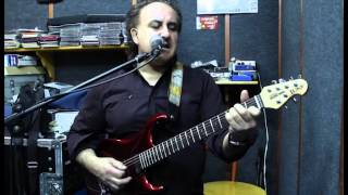 Video voorbeeld van "LA MIA DONNA POOH COVER BY LUCIANO LA SPINA BREVE CANTO CON CORI E SOLO GUITAR"