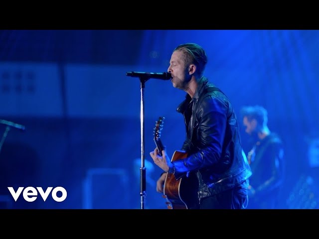 OneRepublic - Stop And Stare (Vevo Presents: Live at Festhalle, Frankfurt) class=