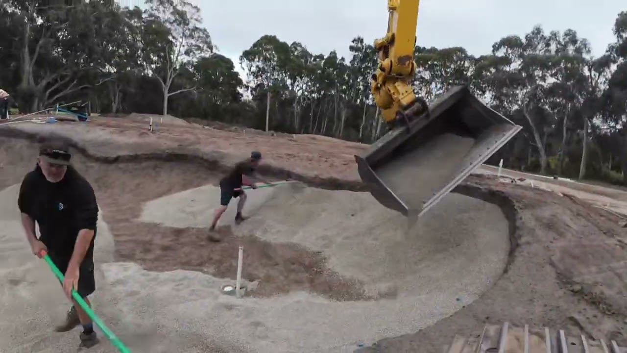 Bunker Drain installation at Kew Golf Club