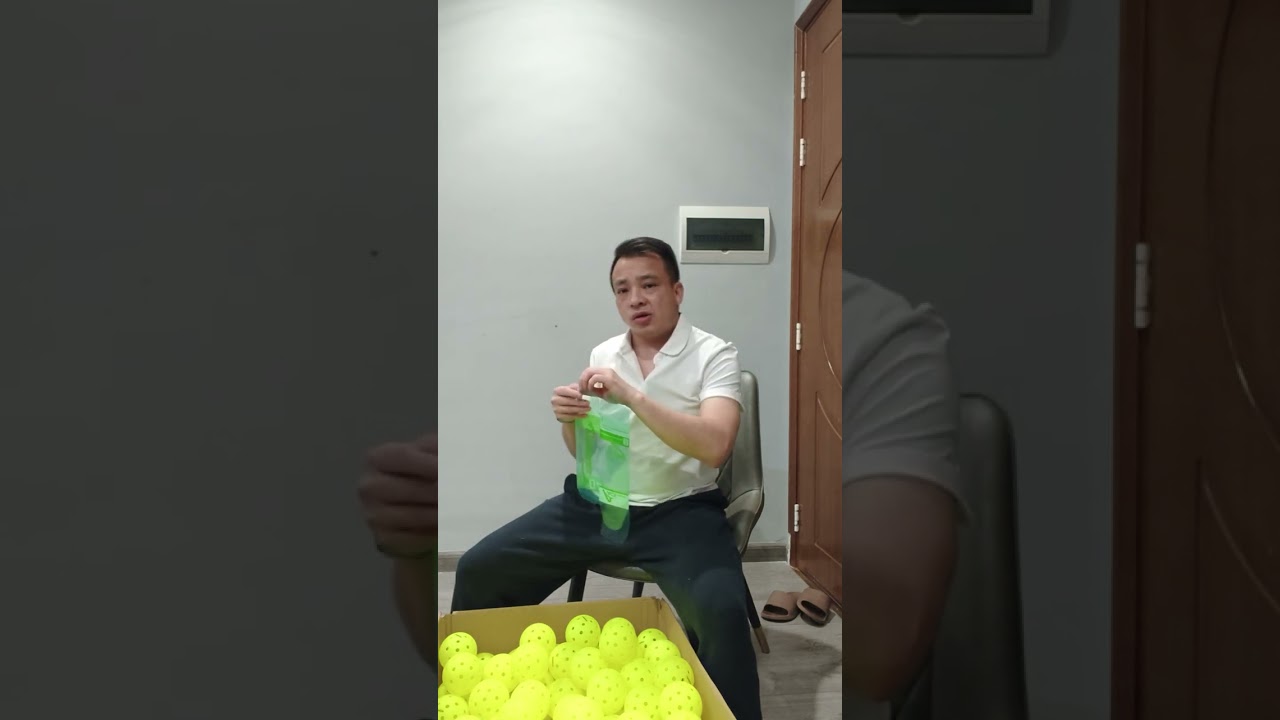 45% người già ở Việt Nam vẫn phải lao động kiếm sống. Vì sao?