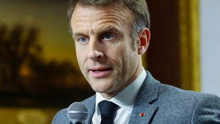 Emmanuel Macron appelle la majorité présidentielle à 