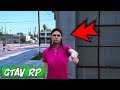 POIL DE CAROTTE VEUT PECHO TOUTE LES MEUF DE LA VILLE - GTAV RP FR