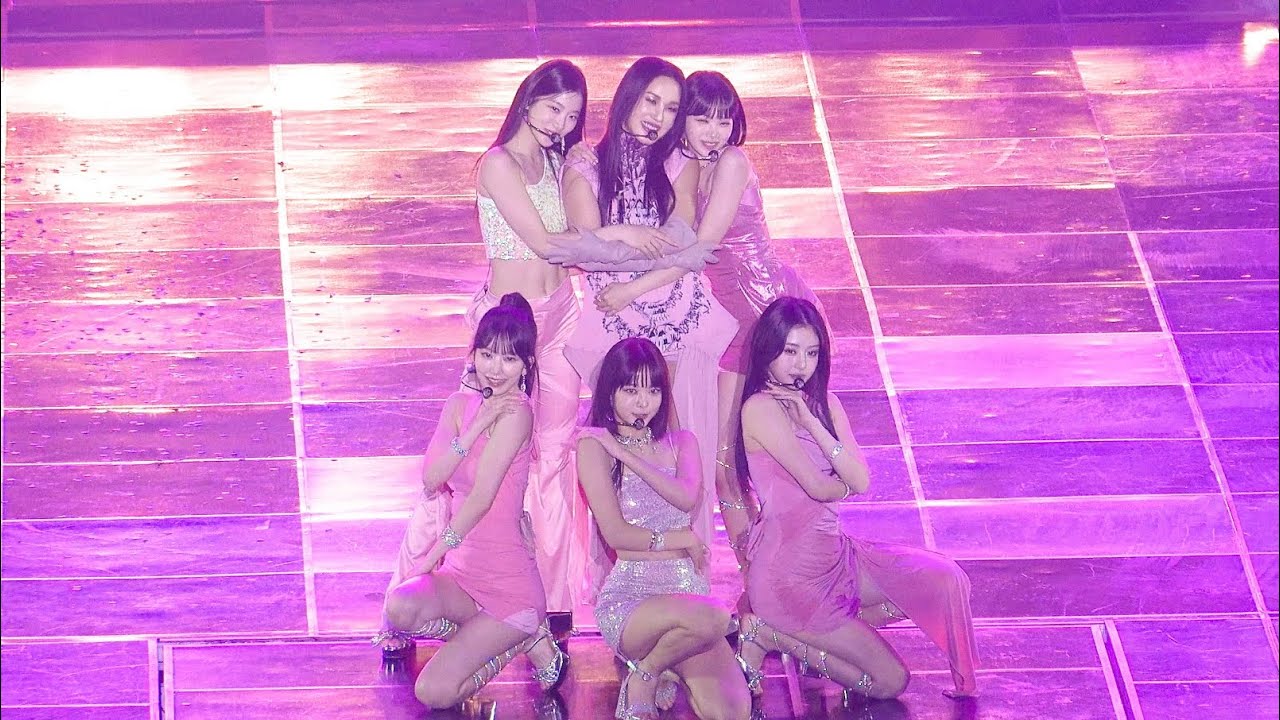 230610 위버스콘 | 르세라핌 LESSERAFIM, 엄정화-엔딩크레딧 Ending Credit 직캠