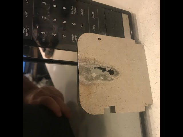 Just found out my microwave splatter guard has magnets on top — after using  it for 4 years. : r/mildlyinteresting