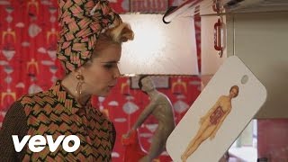 Paloma Faith - Cooking With Paloma Faith - Tortilla (VEVO LIFT)