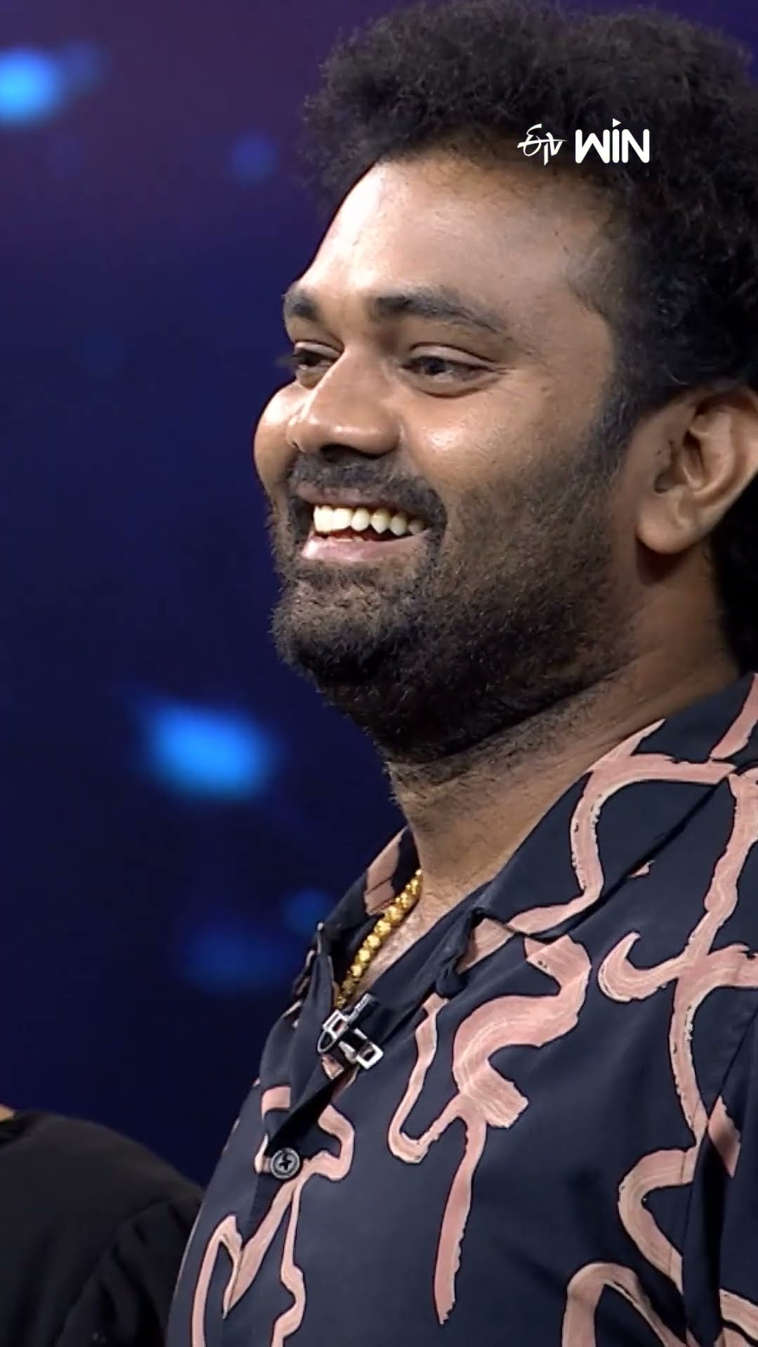 హైడ్రోజన్+ఆక్సీజన్ కలిస్తే వచ్చేది H2O, వీళ్ళు కలిస్తే మాత్రం వచేది పోలీస్ వ్యానే..! #comedyshow