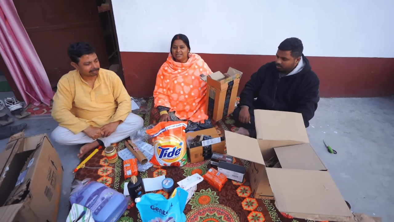 Online Shopping Itna Sara Saman Mangwa Liya