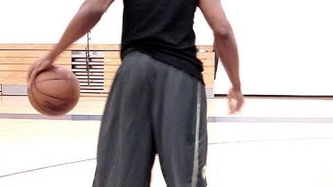 One-Hand-Under Hands-Up Crossover Floater Pt. 1 | Chris Paul Point Guard Move | Dre Baldwin