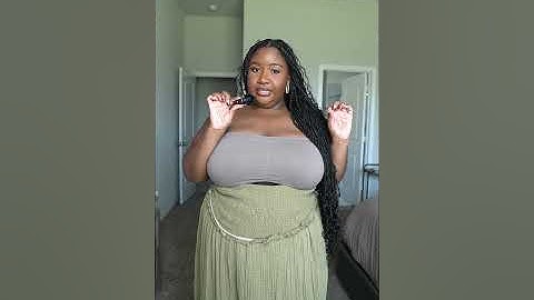 Strapless Bra Hack for Spring | Plus Size Fashion Tips