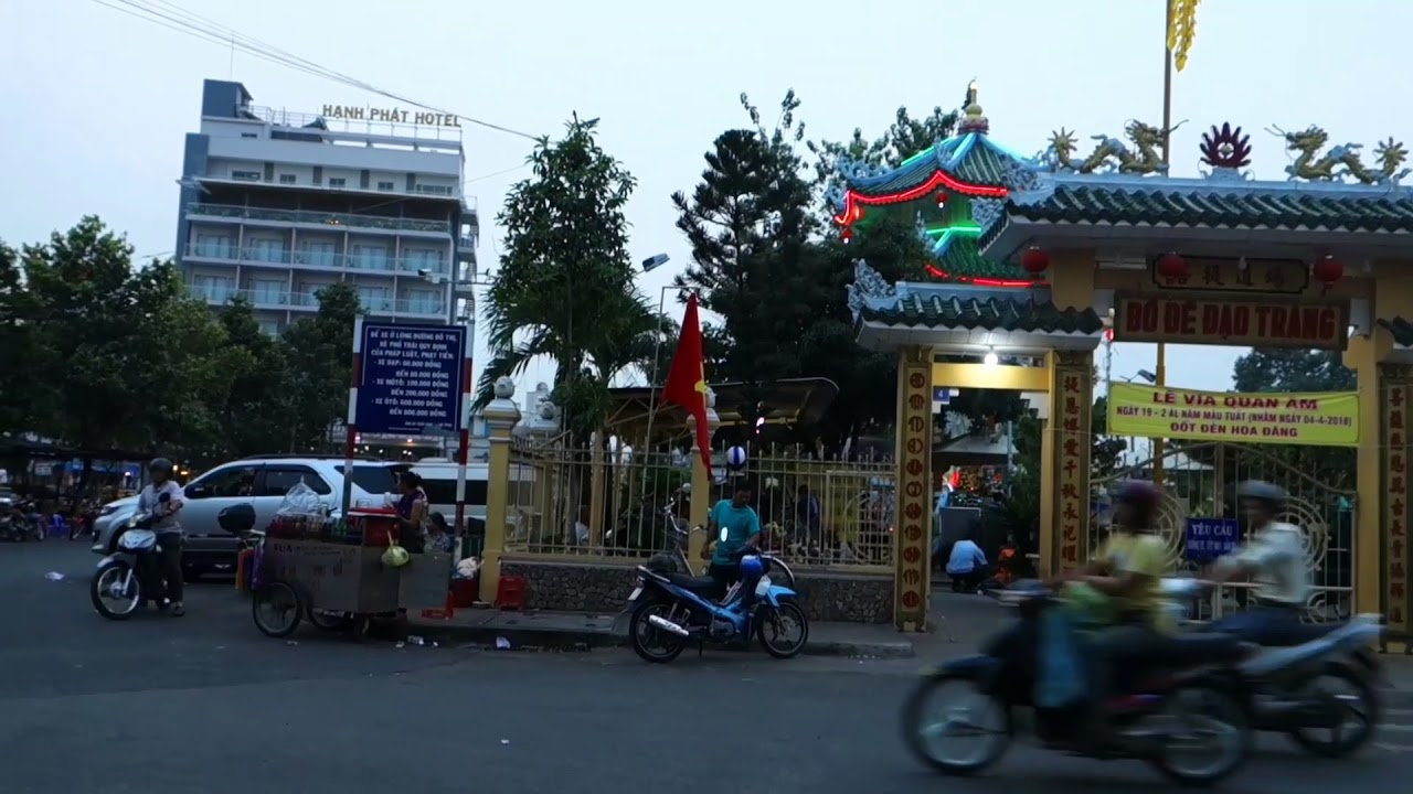 Travel Vietnam: Bod Gaya Pagode in Chau Doc - YouTube