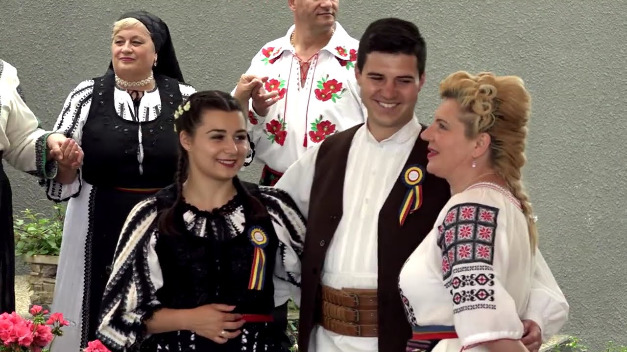 Radu Adam - Zice tata ca-s bujor - YouTube