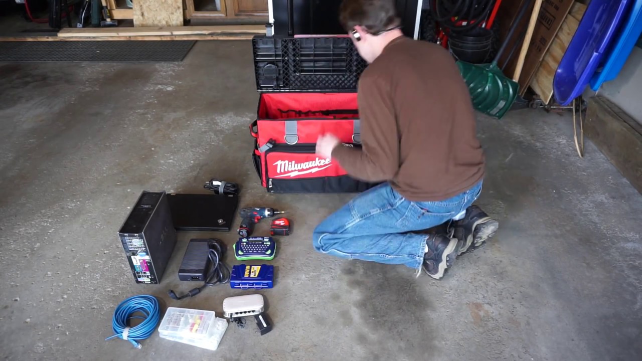 milwaukee tool 24 inch hardtop rolling bolsa