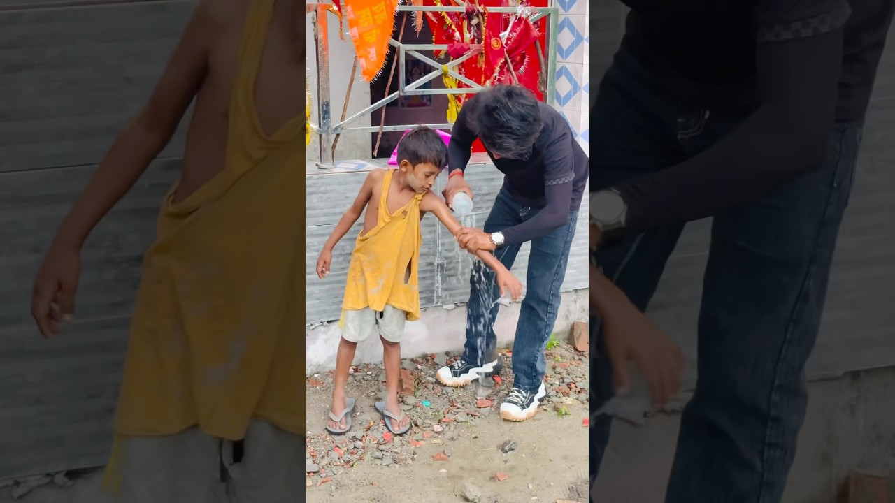 खुशियों पर हर किसी का अधिकार है 😭🙏🫂#humanity #respect #poor #help #motivation #viralvideo #shorts