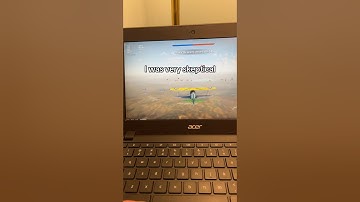 War Thunder on a 7 year old Chromebook #tech #pc #gaming #warthunder