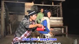 LUNAK LUNAK KAPALO CACIANG   (MAT ITAM & PARJAH)
