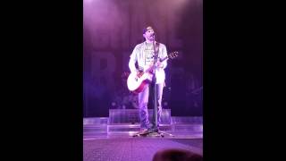 Chase Rice - Carolina Can (Live clip)