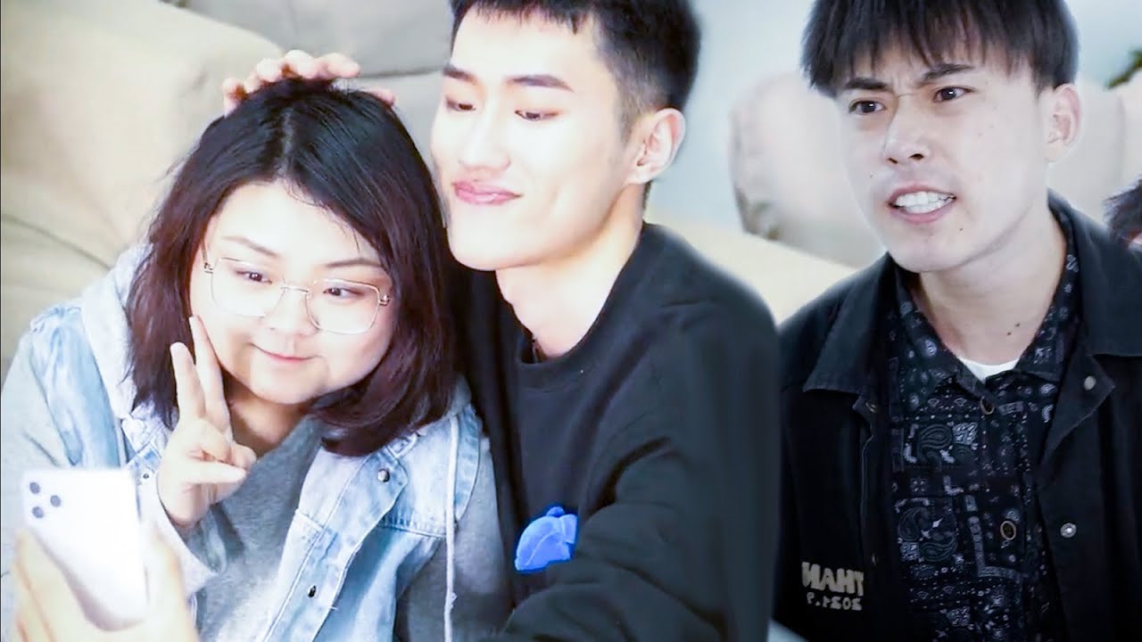 Толстая девушка унижается ее бывшим,ее междугородние BF проявляется вовремя,чтобы защитить ее сразу!